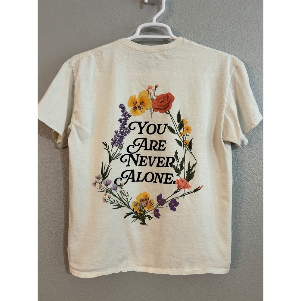 JLY Jesus Loves You Men Large Cream Floral You Are Never Alone Graphic T-Shirt